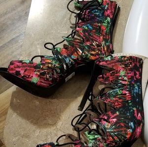 Floral print shoes